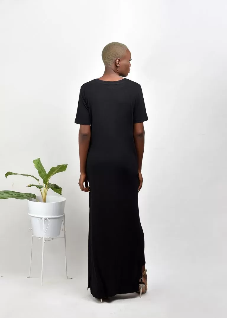 Aimas Borad maxi t-shirt dress with a beaded modern gentlewoman image