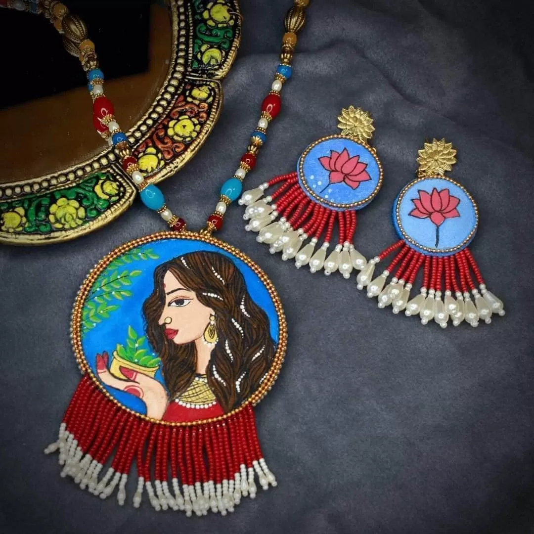 Bhoomi Handpainted (Necklace) Set