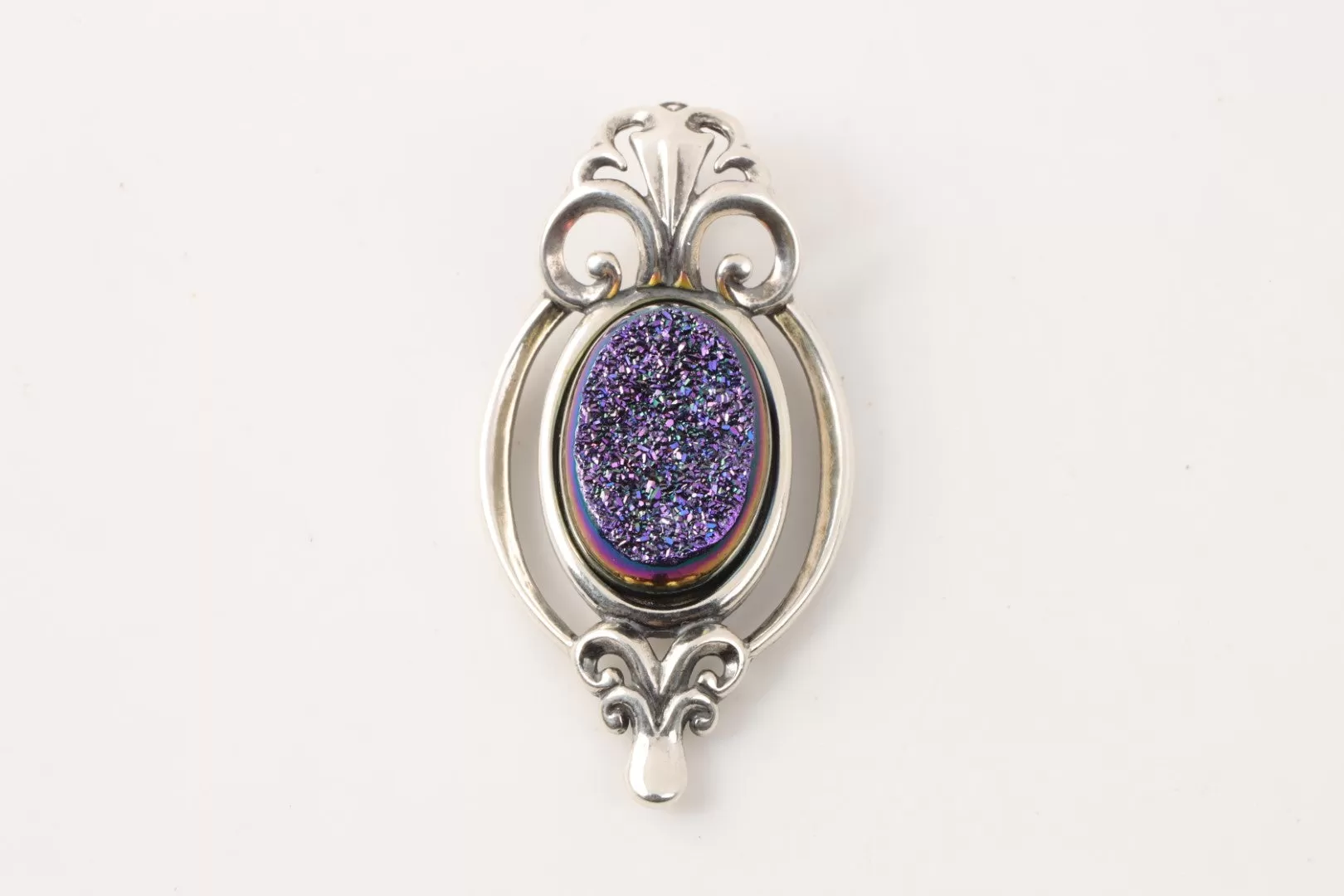 Carolyn Pollack 925 Silver 9.80tcw Purple Druzy Pendant (10.28g.)