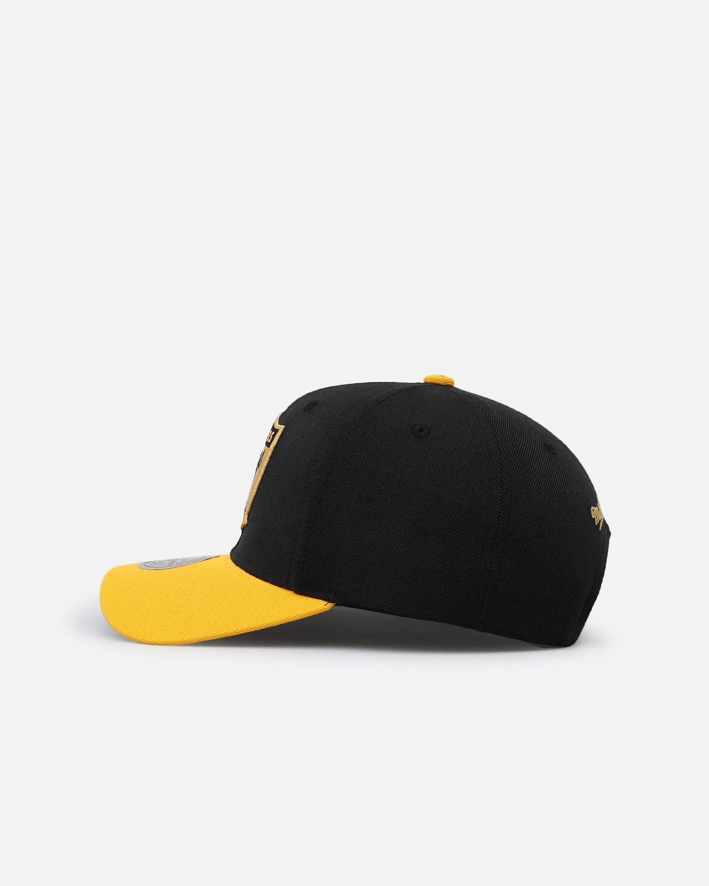 Mitchell & Ness Las Vegas Raiders Enter The Dragon Pro Crown Snapback Black/Ochre