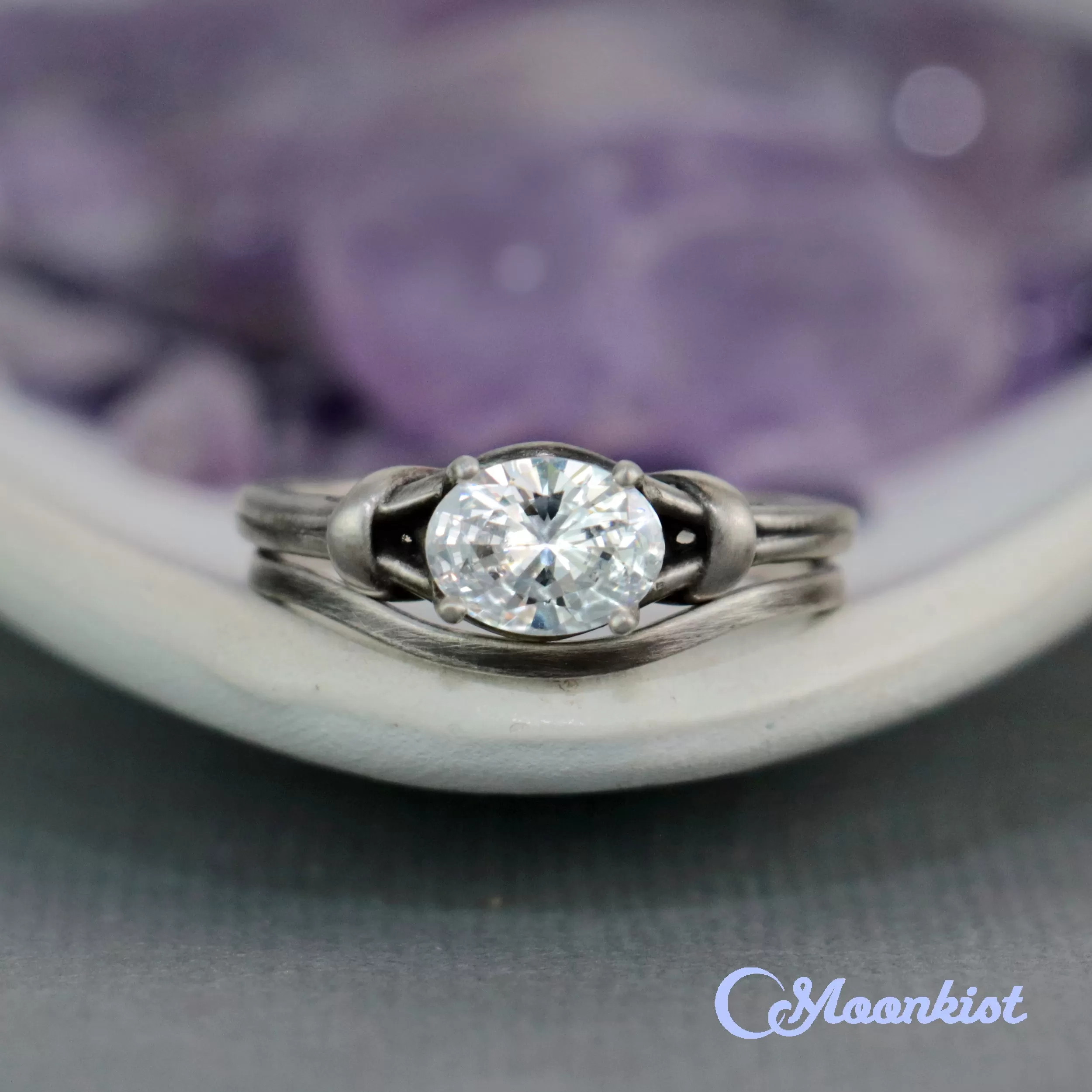 Modern Oval Wedding Ring Set | Moonkist Designs