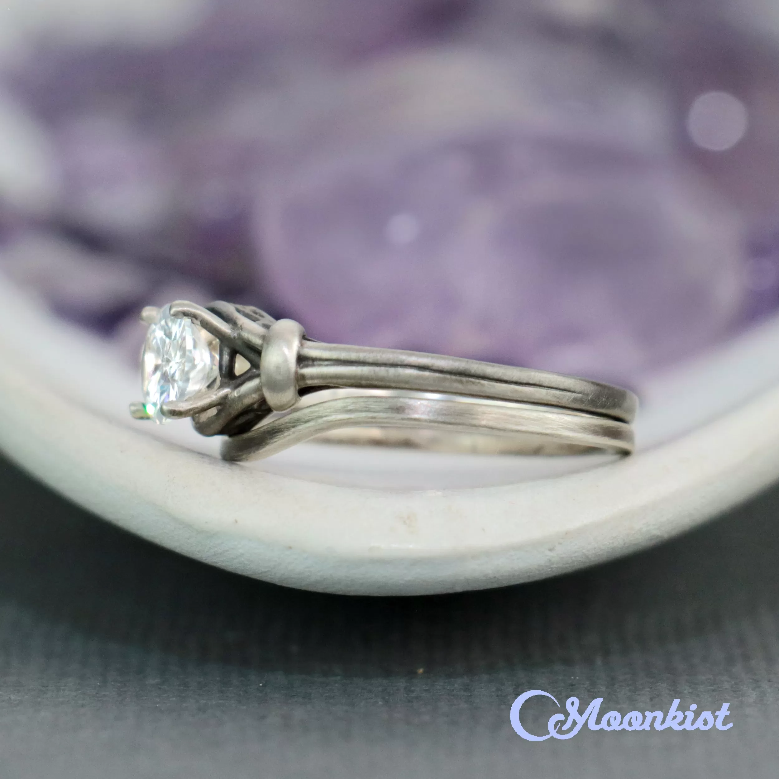 Modern Oval Wedding Ring Set | Moonkist Designs