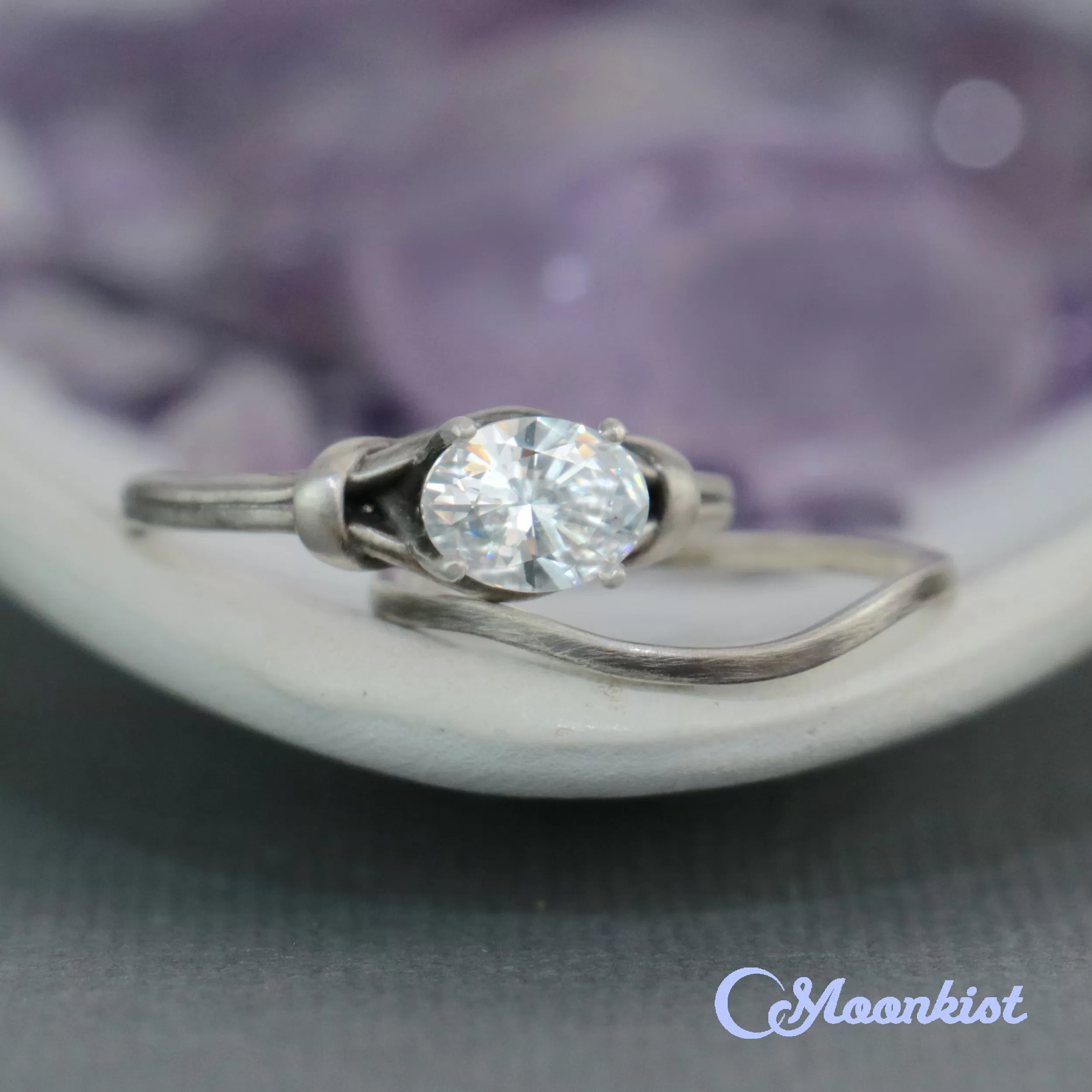 Modern Oval Wedding Ring Set | Moonkist Designs