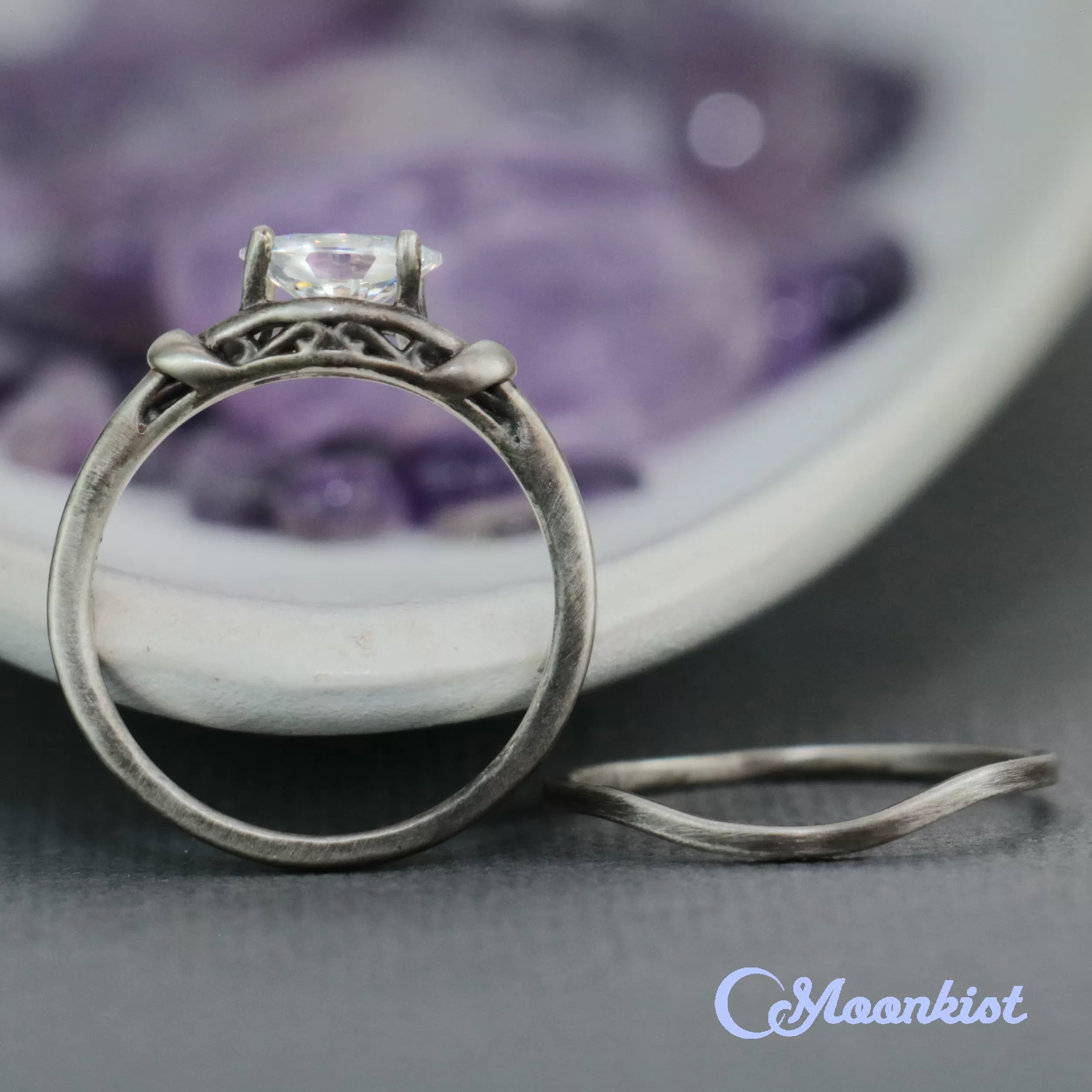 Modern Oval Wedding Ring Set | Moonkist Designs