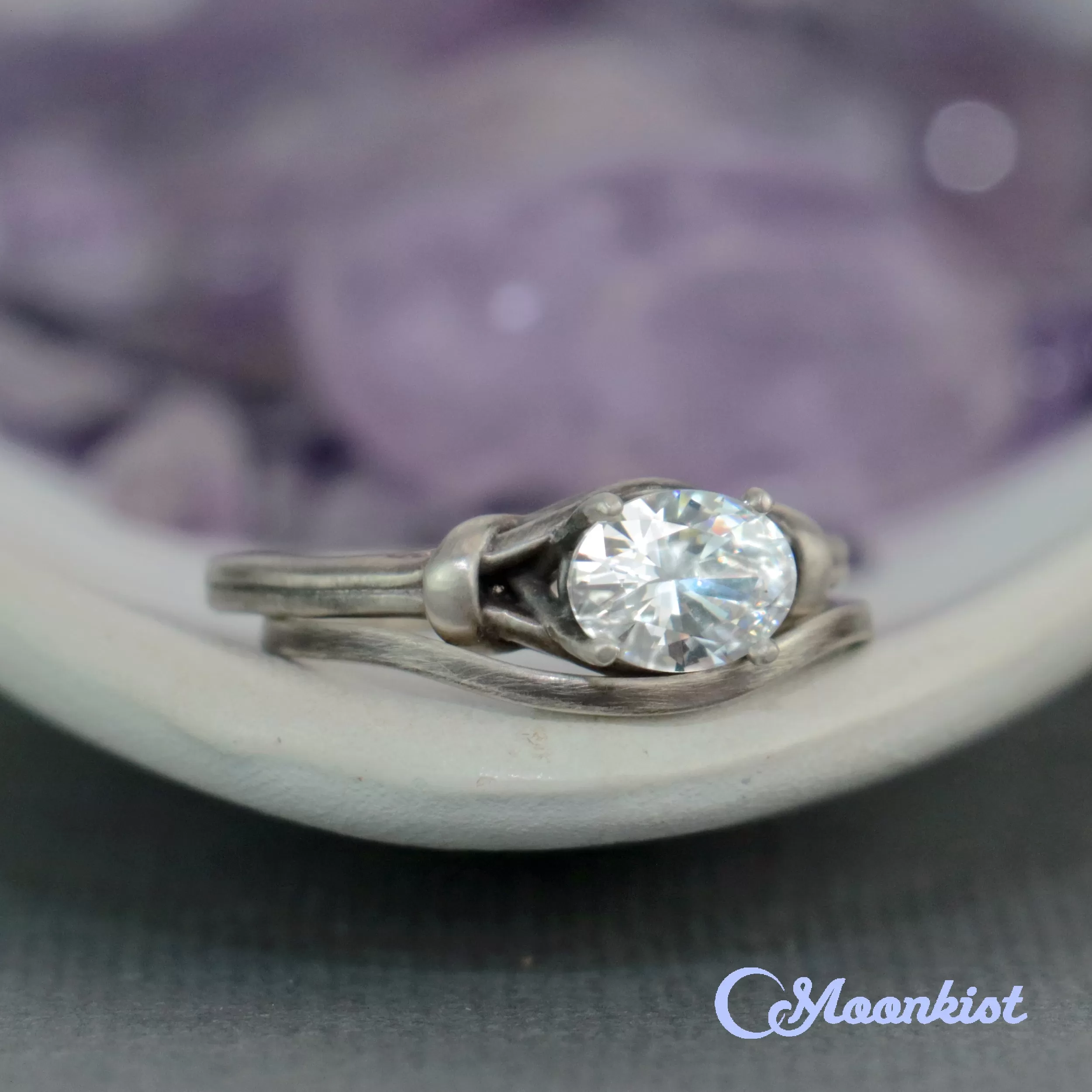 Modern Oval Wedding Ring Set | Moonkist Designs