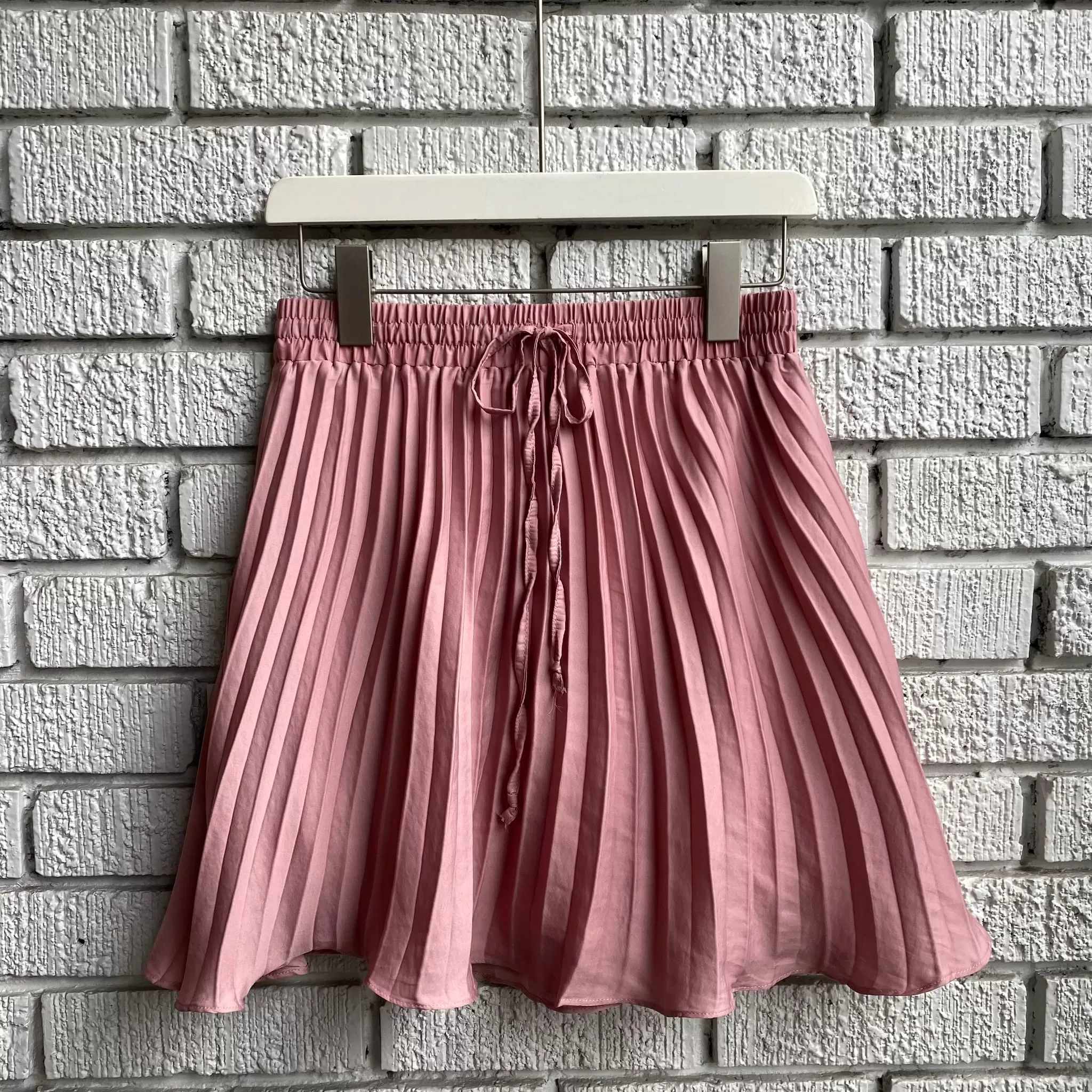 ROSA Pleated Mini Skirt