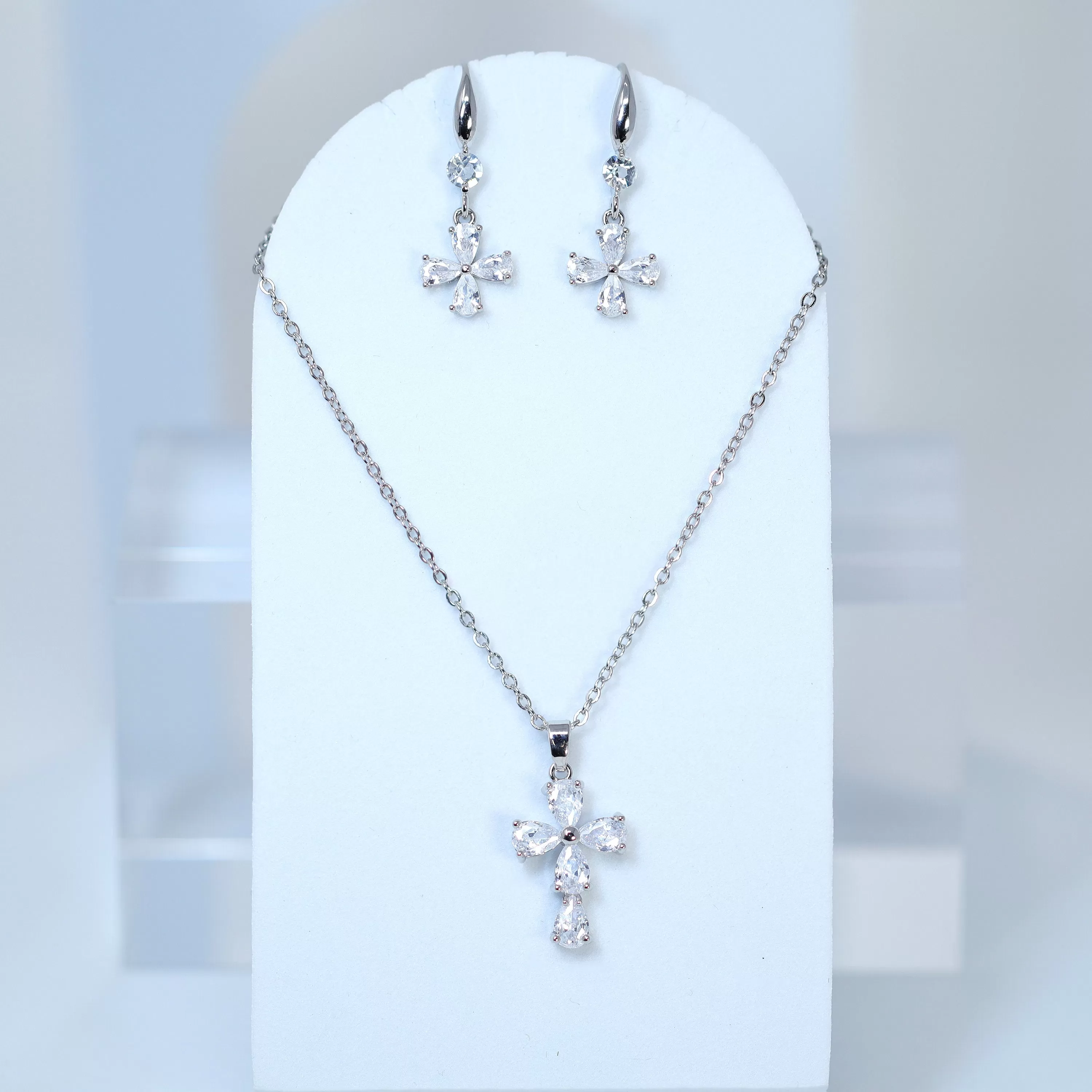 Swarovski Crystal Dainty Clover And Cross Drop Necklace , Bridal Jewelry, Bridal Earrings And Necklace, Statement Earrings Cz, Necklace Set