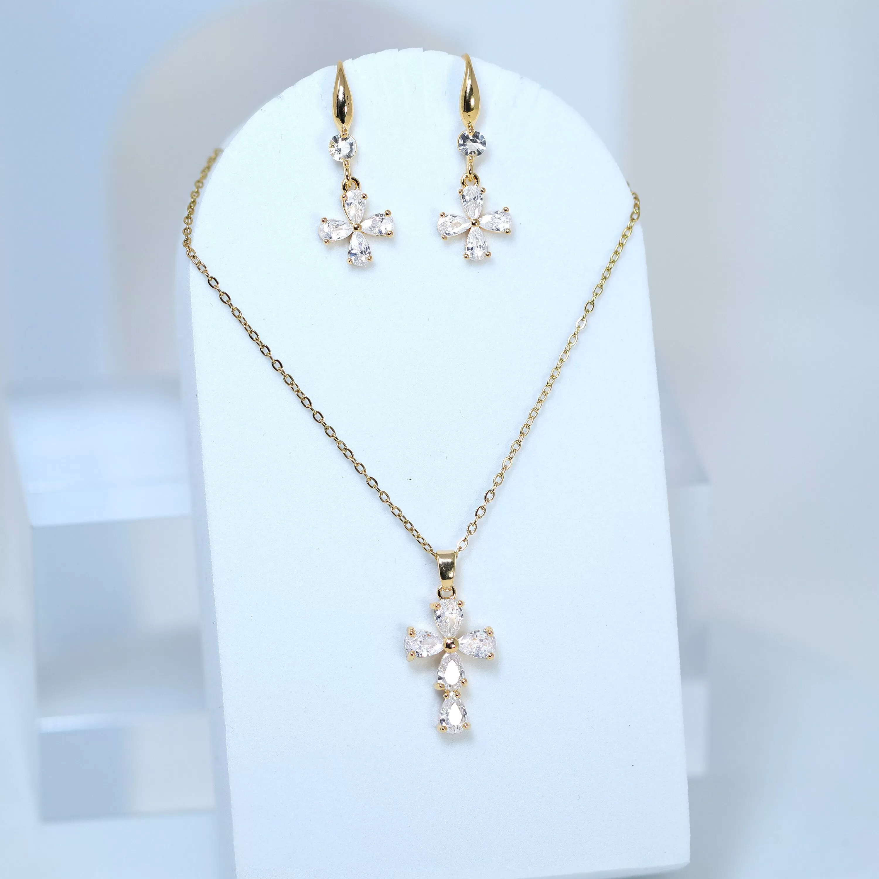 Swarovski Crystal Dainty Clover And Cross Drop Necklace , Bridal Jewelry, Bridal Earrings And Necklace, Statement Earrings Cz, Necklace Set