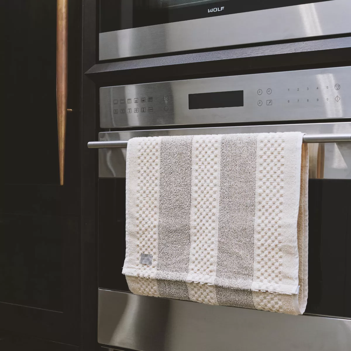 Woods Linen/Cotton 'Aga' Towel Collection